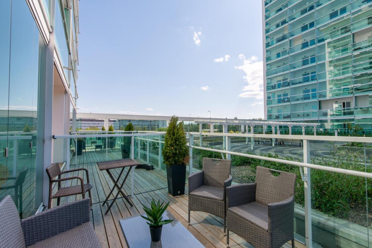 Starhomes Double Lux 7 Oulu Zewnętrze zdjęcie